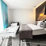Holiday Inn - The Niu, Flash Berlin Charlottenburg By Ihg